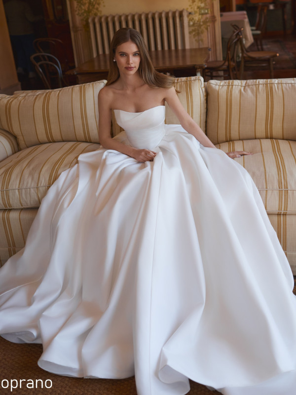 Rochie de mireasă prințesă din satin SORANO by Rillianse