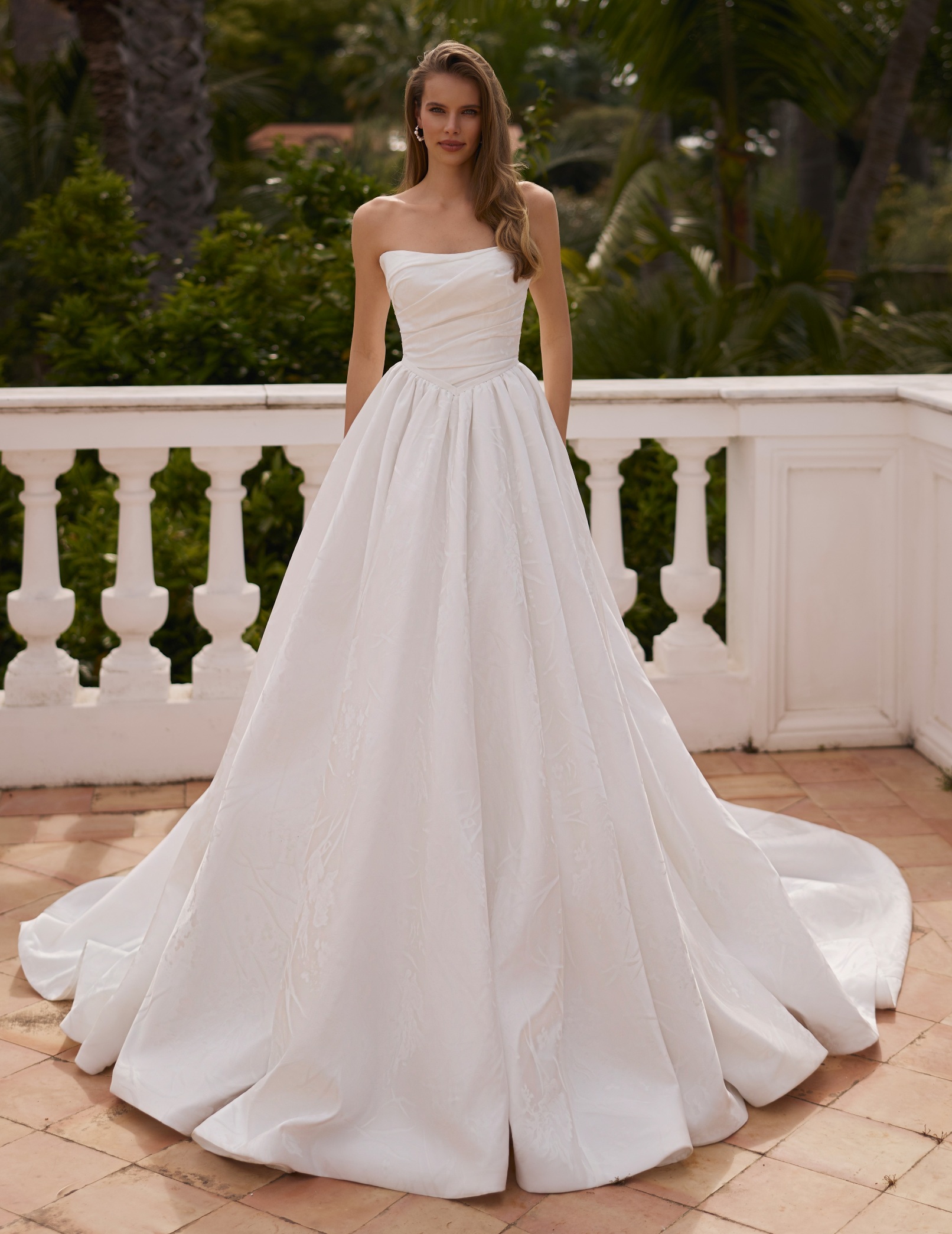Rochie de mireasă prințesă satin PUDRA by Monreal